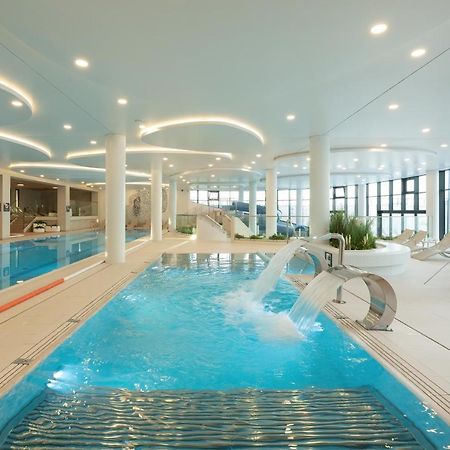 Polanki Aqua Apartment Spa & Basen By Noclegi Renters Колобжег Екстериор снимка